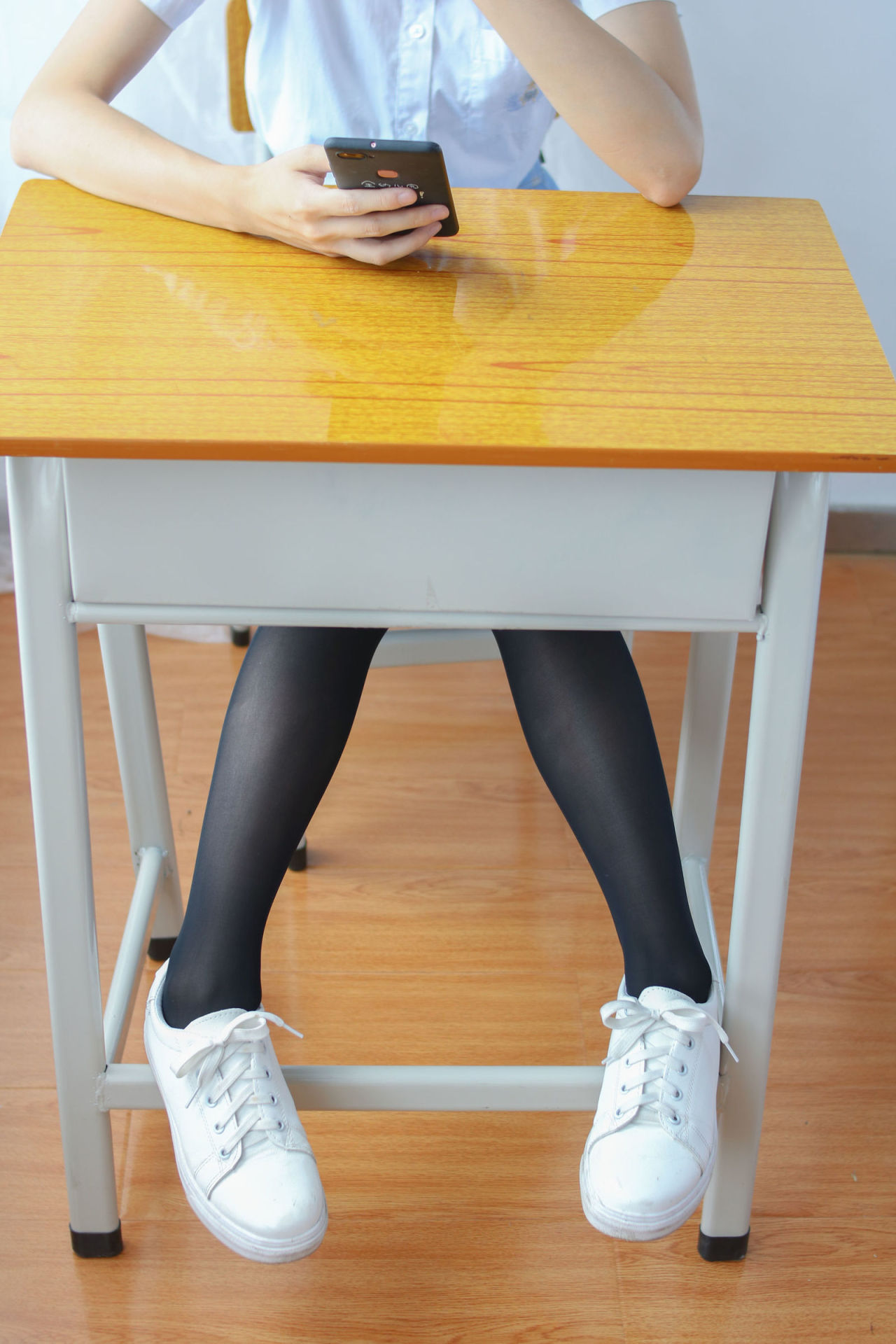 [森萝财团] BETA-027 清新黑丝学生妹 萝莉丝袜写真